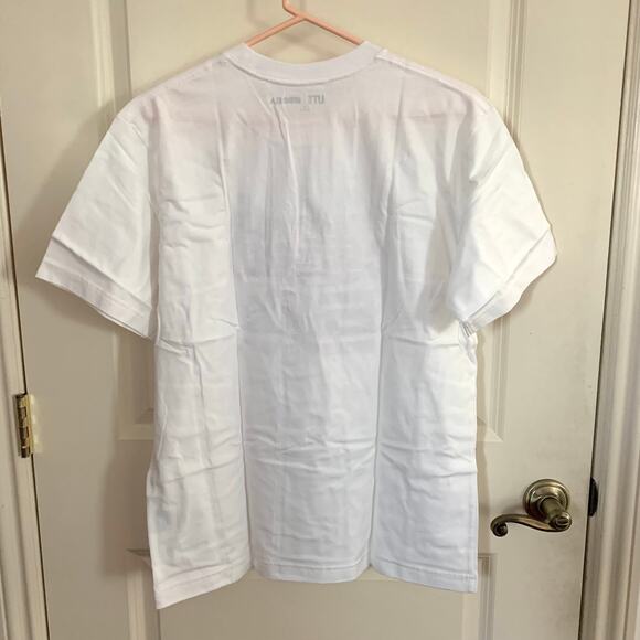 Uniqlo x Attack on Titan Eren Mikasa Armin Graphic T-shirt in White Unisex M - Picture 4 of 9